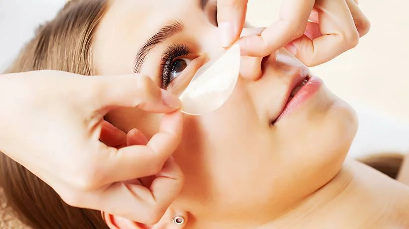 Say Goodbye To Puffy Eyes And Dark Circles With These Remedies